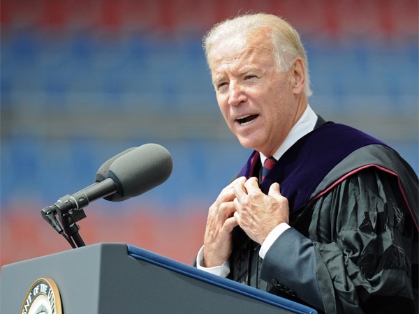 Chinese Students Demand Biden Apologize for UPenn Grad Speech - chinaSMACK